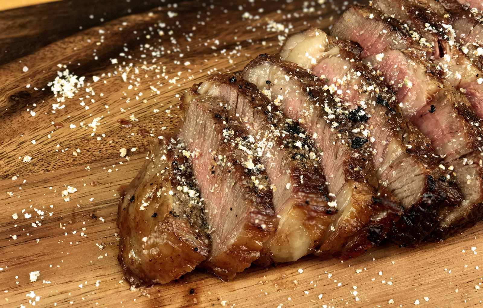 Chilled air-flown NZ ocean beef ribeye cooked to medium for a Sunday Roast BBQ event